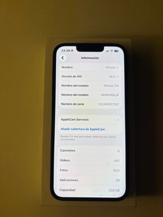 iPhone 17e 256GB NUOVO con cavo USB-C Apple