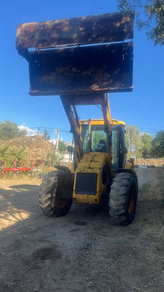 Retroexcavadora JCB 4CX 2002