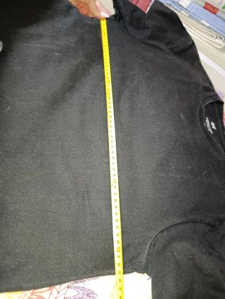 Conjunto H&M Camiseta Negra y Pantalón Corto Tie-D