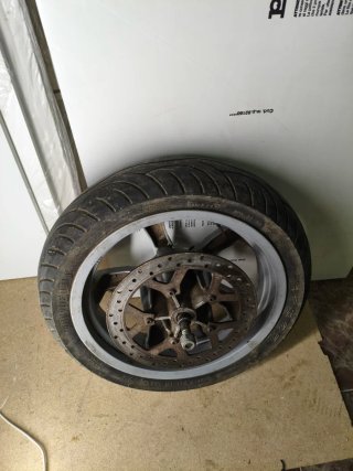 Rueda Delantera Peugeot Satelis 125
