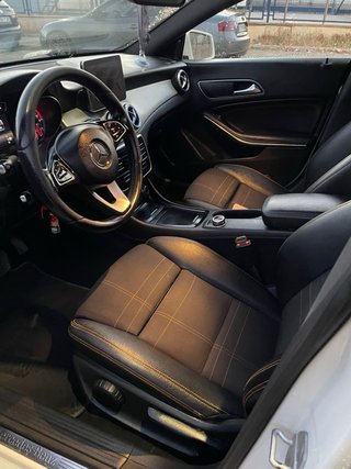 Mercedes-Benz Clase CLA 2016