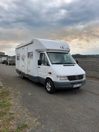 Autocaravana perfilada Fendt
