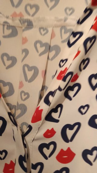 Blusa/camisa mujer estampado corazone
