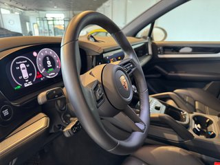 Porsche Cayenne 470cv Garantía Approved IVA DED