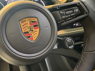 Porsche Cayenne 470cv Garantía Approved IVA DED