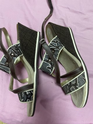 Sandalias tacón Schol Talla 40