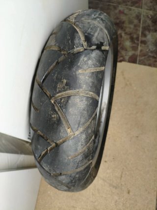 Rueda Trasera Peugeot Satelis 125
