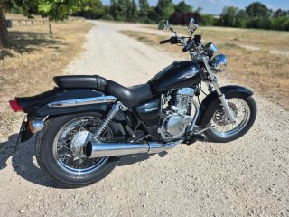 Suzuki Marauder 250 GZ como nueva asi como en las