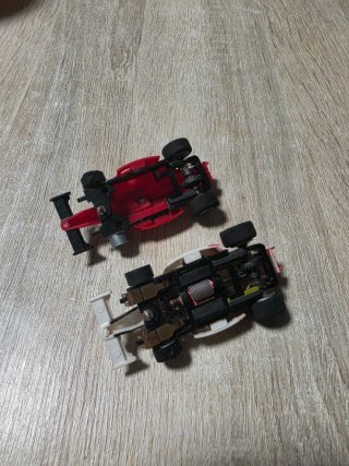 Lotto 2 Slot Car HO Ferrari McLaren Tyco