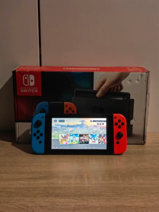 NINTENDO SWITCH V1 + JUEGOS + ACCESORIOS
