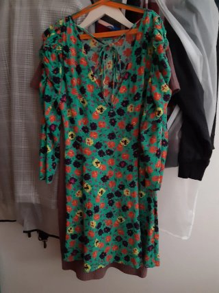 Vestido verde turquesa estampado floral