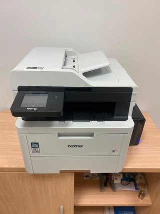 MICROONDAS, CAFETERA, NEVERA IMPRESORA Y TONER