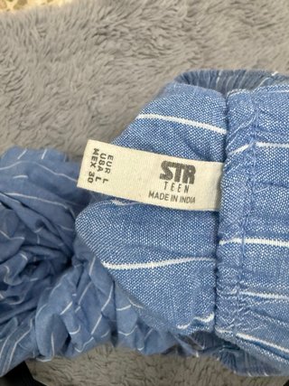 Pantalón rayas azul Stradivarius