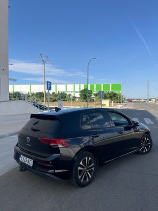 Volkswagen Golf 2021