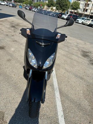 Yamaha XMAX 125 Negra