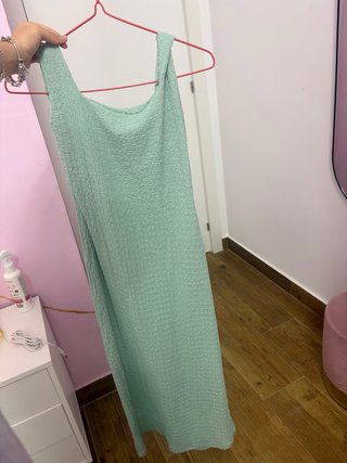 Vestido largo turquesa veraniego