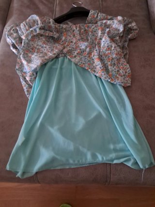 Vestido floral manga larga talla L