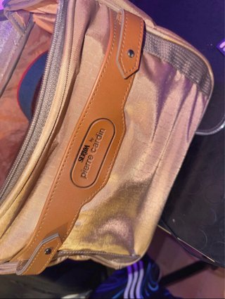 Canon EOS Rebel k2 e borsa di pierre cardin