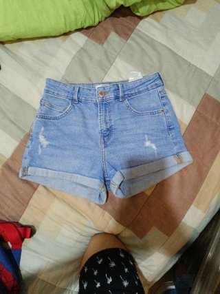 Shorts vaqueros Bershka Talla S
