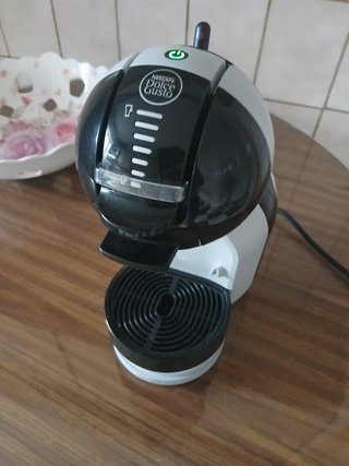 Cafetera Dolce Gusto y Freidora de Aire
