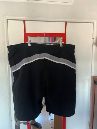 Costume da bagno Nike da uomo nero grigio