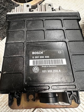 1992 obd 1 Centralita ECU Bosch VR6 0 261 200 495
