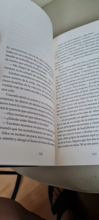 Lote de 2 novelas de Camilla Läckberg