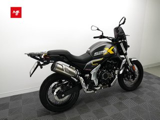 VOGE 525 ACX 2024 9395 kms.