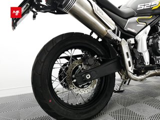 VOGE 525 ACX 2024 9395 kms.