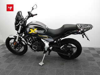VOGE 525 ACX 2024 9395 kms.