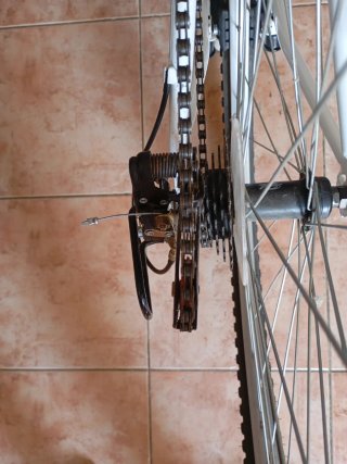 Bicicleta juvenil 26 blanca/ rosa Leer descripción