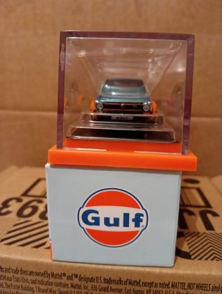 Hot Wheels 1976 VW Golf Mk1 GTI RLC Gulf