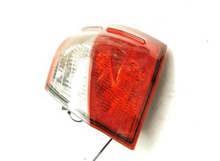 Piloto trasero derecho nissan qashqai 1.5 23008175
