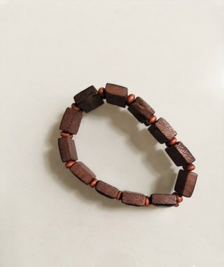 Bracciale elastico in legno