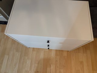 Cómoda IKEA GURSKEN 3 cajones beige 69x67cm