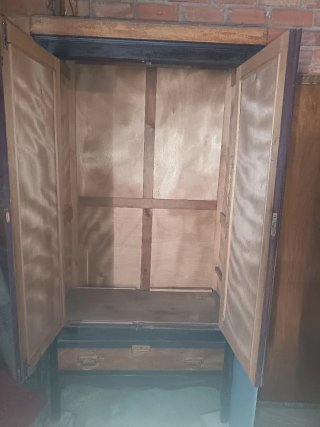 Armario vintage madera y cristal