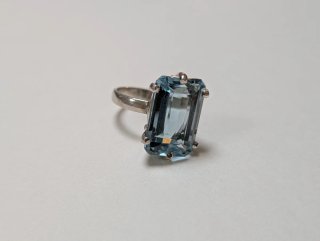 Anello di Acquamarina
