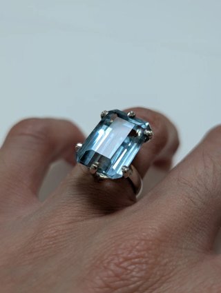 Anello di Acquamarina