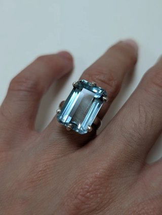Anello di Acquamarina