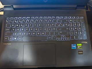 Portatil Gaming RTX 4060 32Gb RAM DDR5