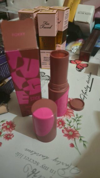 Benefit Rouge Stick Maquillaje Rosa
