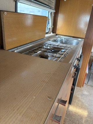 Caravana Adria 410