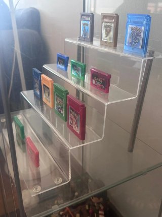 Espositore per giochi Pokémon Game Boy