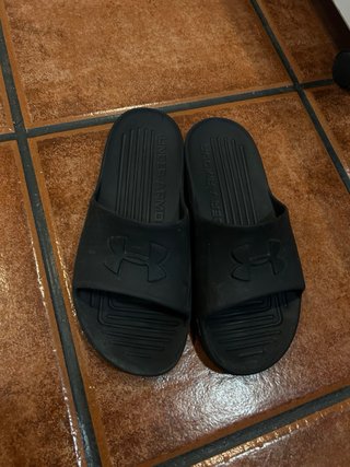 Chanclas Under Armour Negras