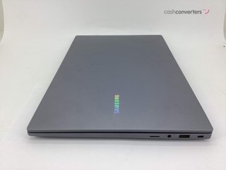 pc portatil samsung 750xgk