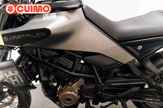 HUSQVARNA SVARTPILEN 125