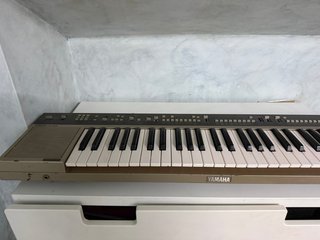 Teclado Piano Yamaha