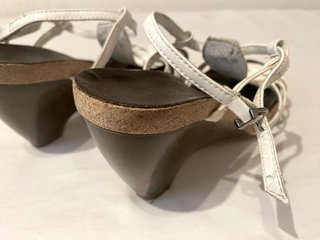 Marypaz - Sandalias blancas (cuña) piel talla 38