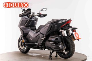 HONDA ADV 350