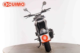 HUSQVARNA SVARTPILEN 401